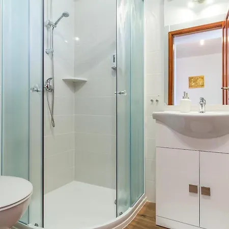 Dante Square - Centre Apartment *